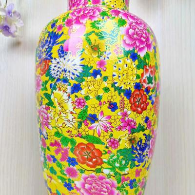 Cặp bình bách hoa men vàng